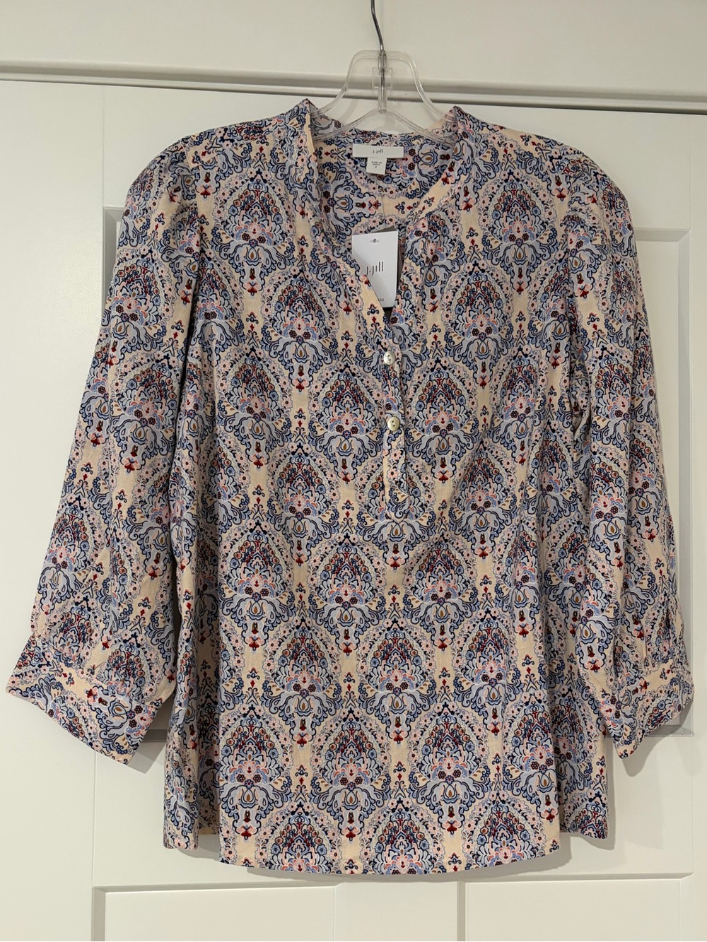 J JILL SHIRRED SLEEVE POPOVER BLOUSE SIZE SMALL NWT! - Picture 4 of 6